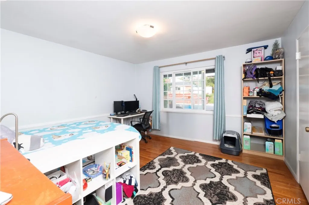 19844 Squire, Covina, California 91724 home-pic-28